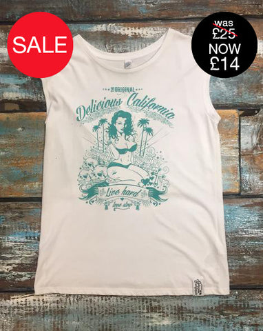 Women's sleeveless Graphic T-Shirt - 'Love Slow'